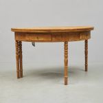 1385 7217 CONSOLE TABLE